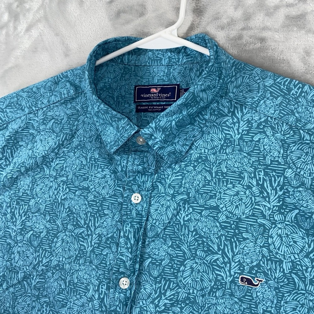 Vineyard Vines Shirt Mens XXL Button Up Classic Fit Whale AOP Turtle Print 2XL